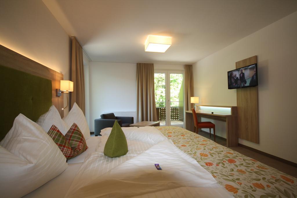 Hotel Aberseehof Санкт Гильген Номер фото